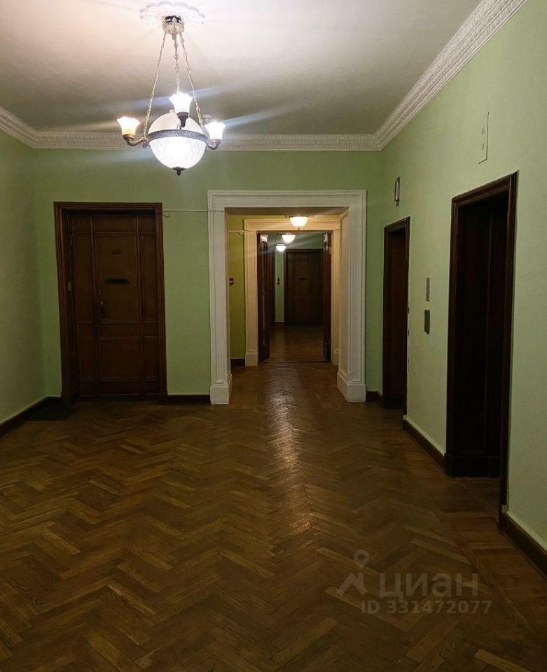 m. Barrikadnaya: Apartment, 2-rooms