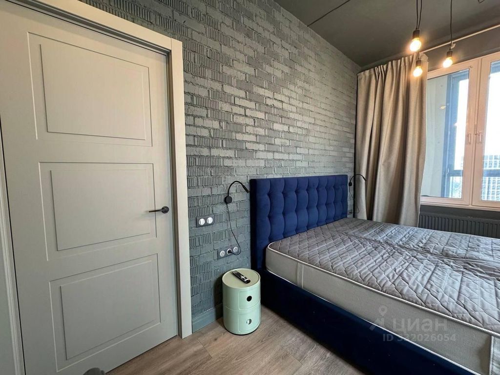 m. Ulitsa Milashenkova: Apartment, 2-rooms