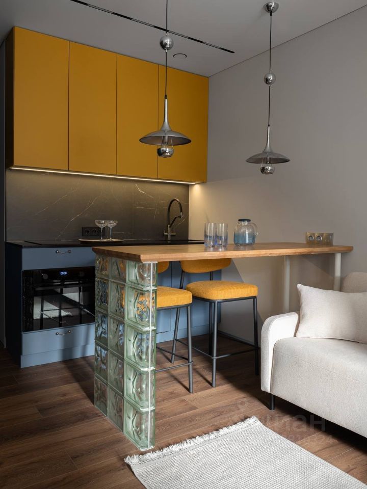 m. Stakhanovskaya: Apartment, studio