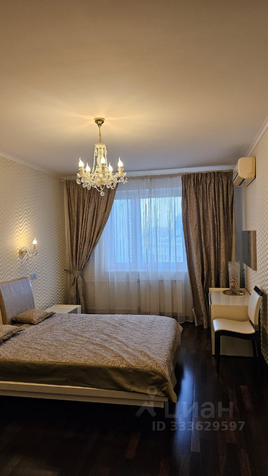 m. Yugo-Zapadnaya: Apartment, 2-rooms