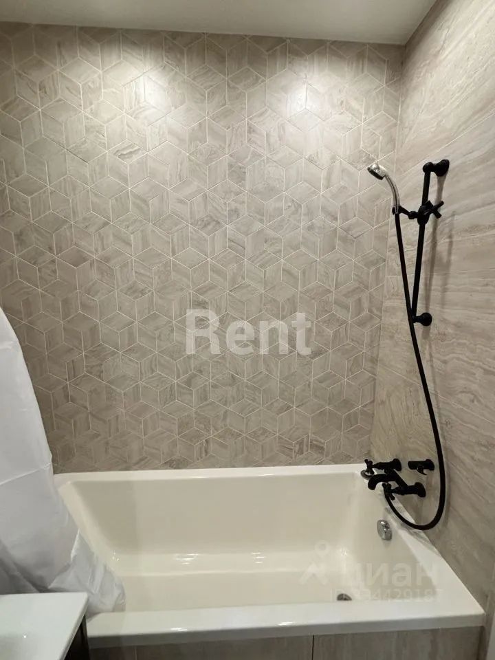 m. Dubrovka: Apartment, 1-rooms