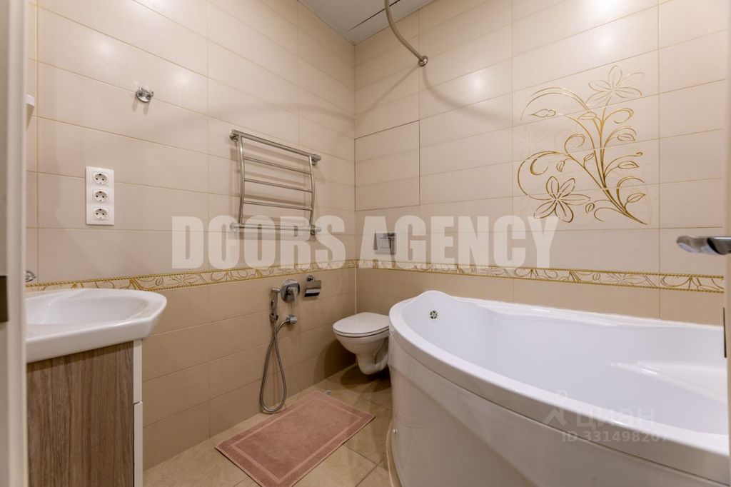 m. Ulitsa 1905 goda: Apartment, 2-rooms