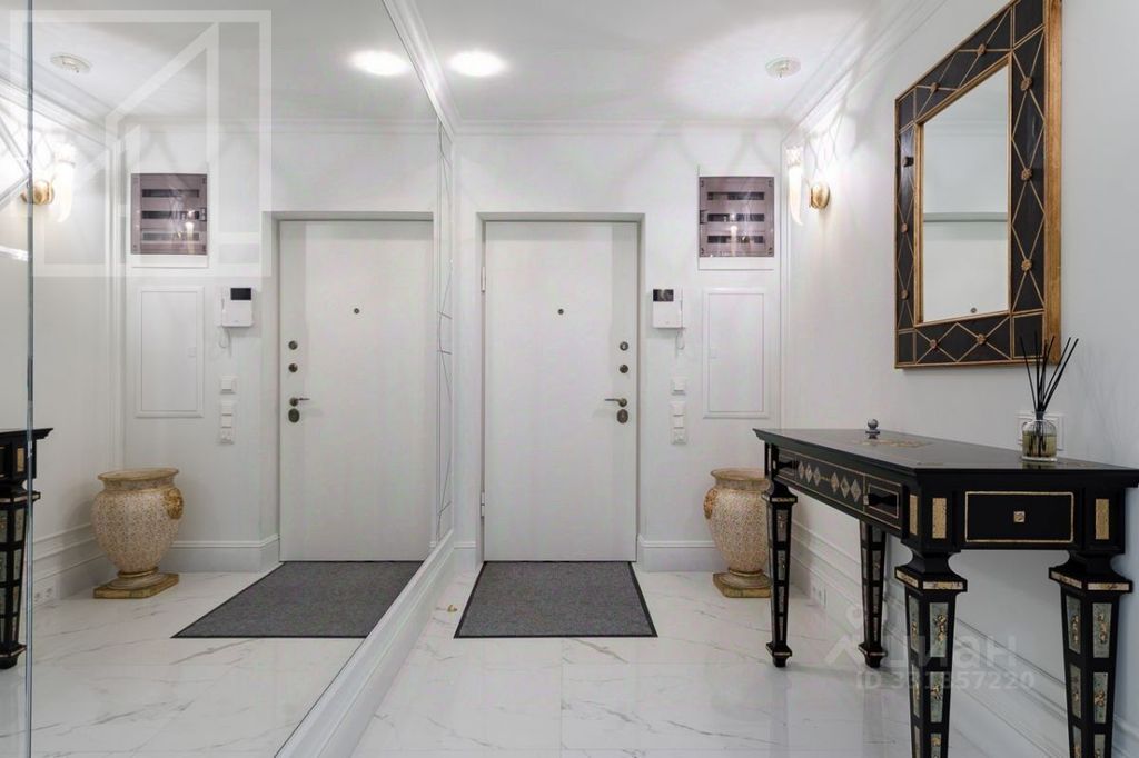 m. Mayakovskaya: Apartment, 3-rooms
