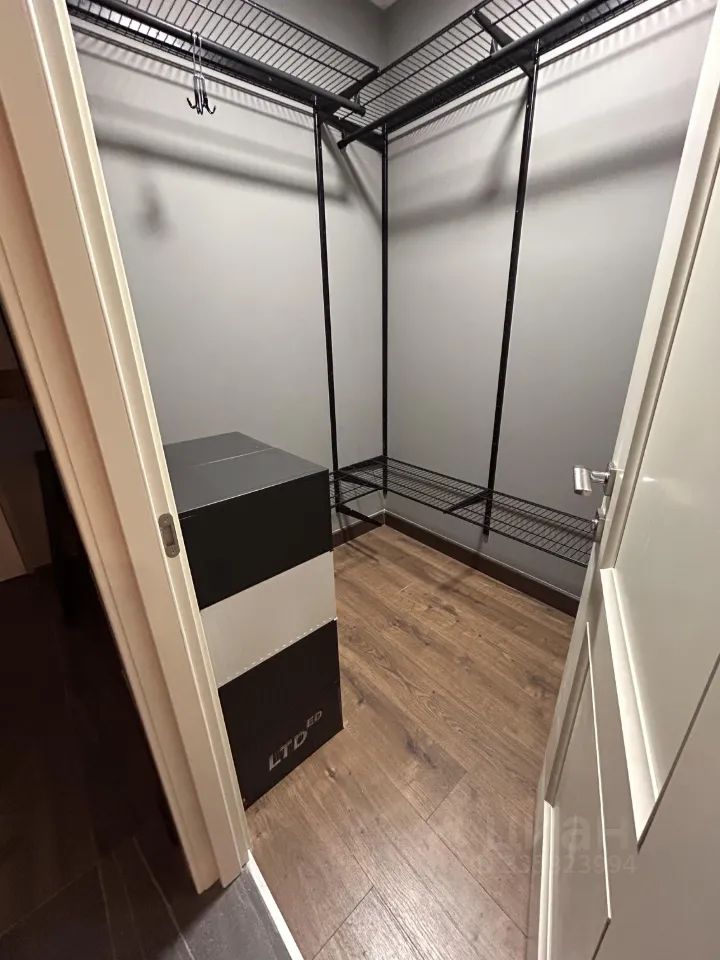 m. Dmitrovskaya: Apartment, studio