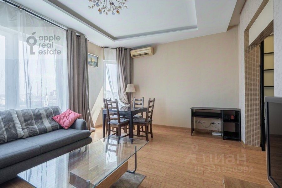m. Krestyanskaya zastava: Apartment, 2-rooms