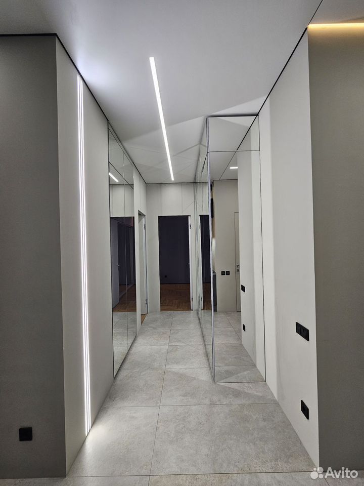 m. ZIL: Apartment, 2-rooms