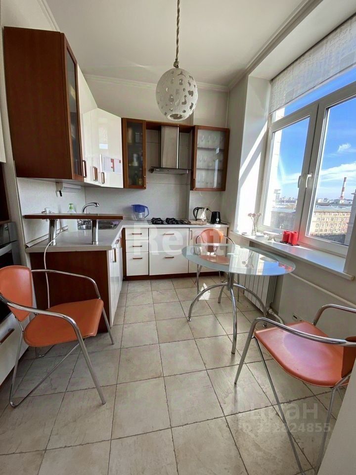 m. Kutuzovskaya: Apartment, 2-rooms