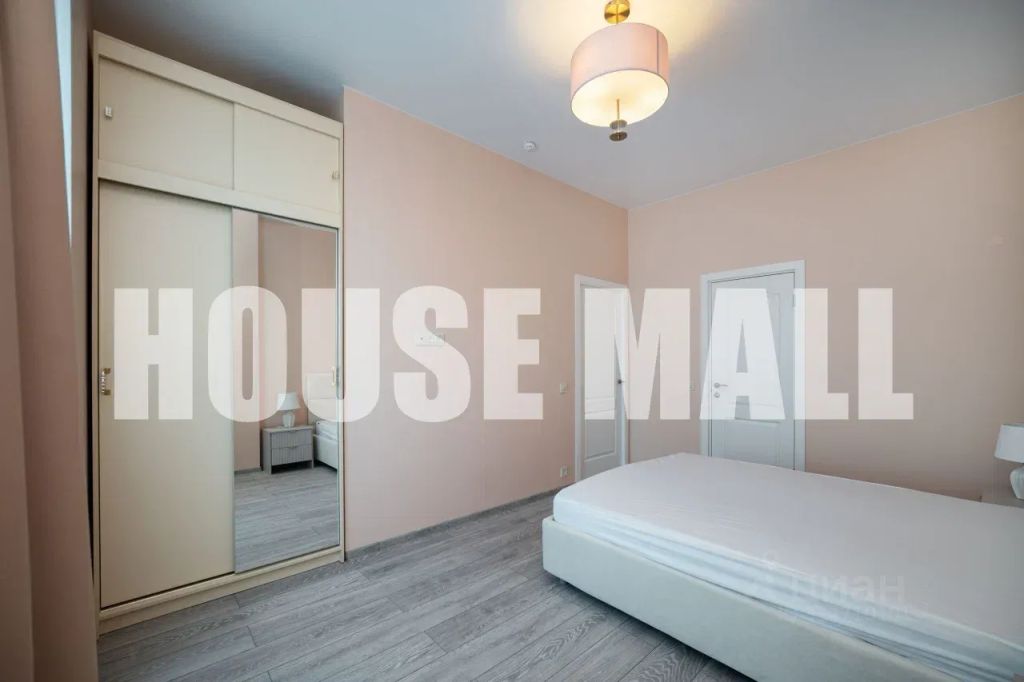 m. Ulitsa Sergeya Eyzenshteyna: Apartment, 2-rooms