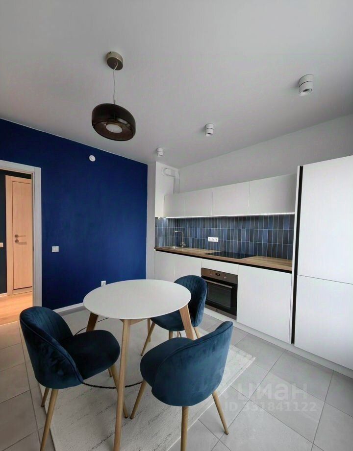 m. Aminyevskaya: Apartment, 2-rooms