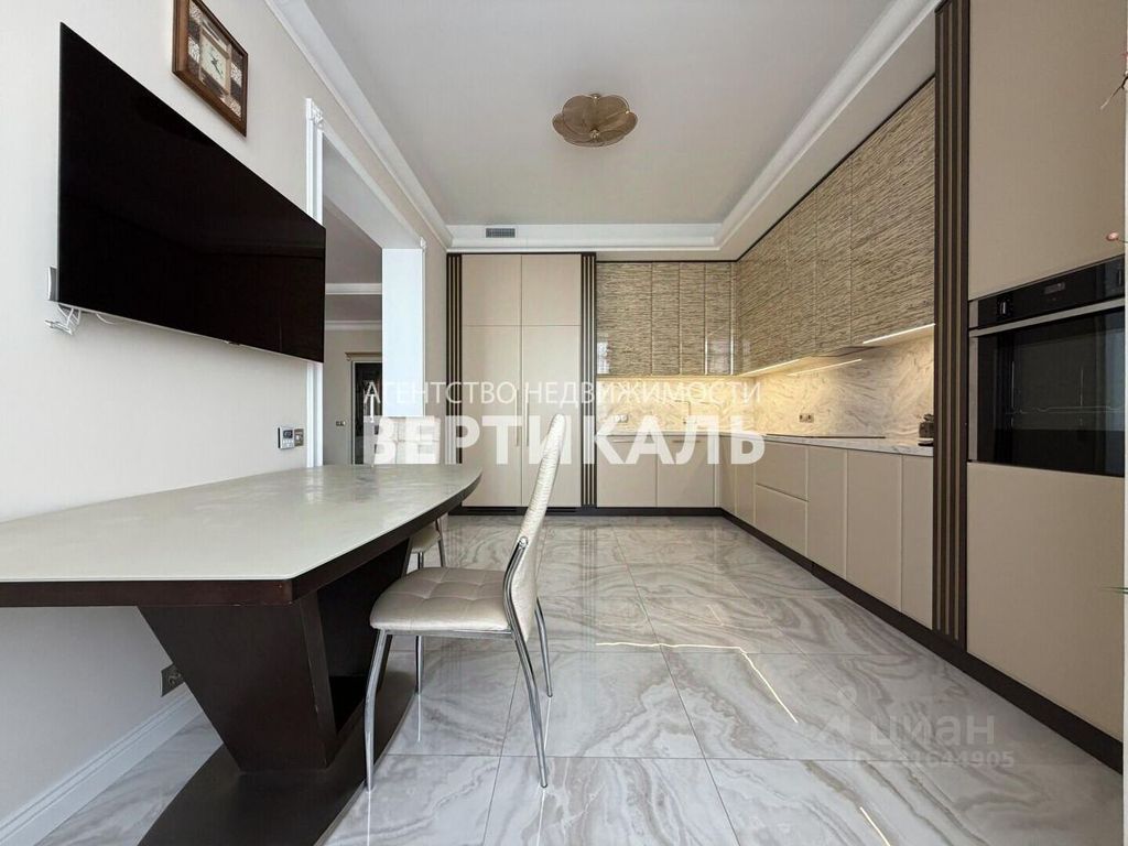 m. Zyuzino: Apartment, 2-rooms