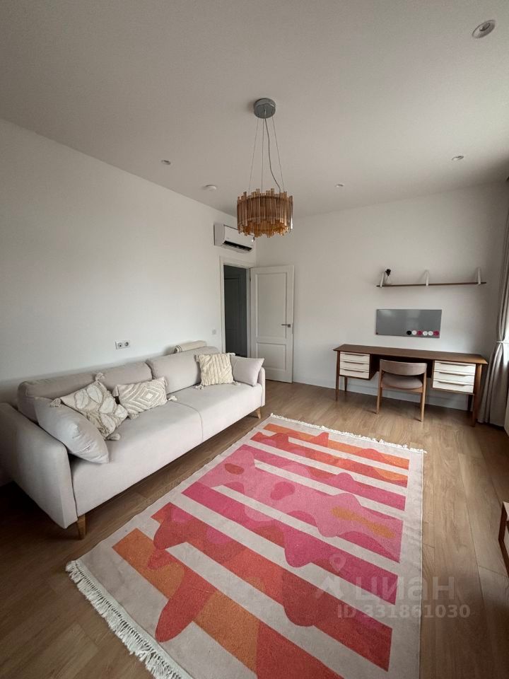 m. Nagornaya: Apartment, 2-rooms