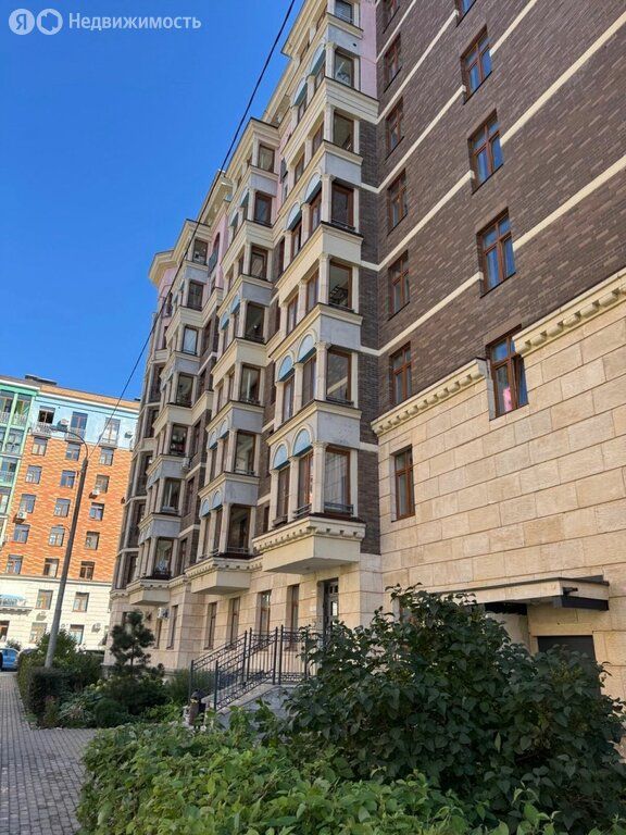m. Opalikha: Apartment, studio