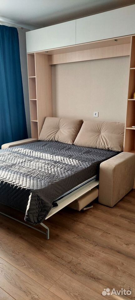 m. Lukhmanovskaya: Apartment, studio