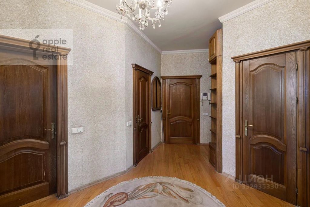 m. Kievskaya: Apartment, 2-rooms