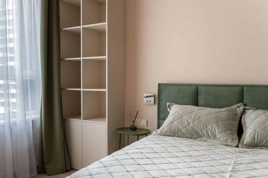 m. Serp i Molot: Apartment, 2-rooms