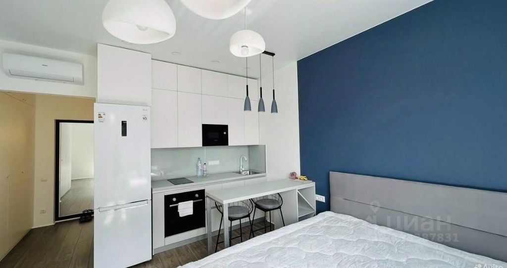 m. Fili: Apartment, studio