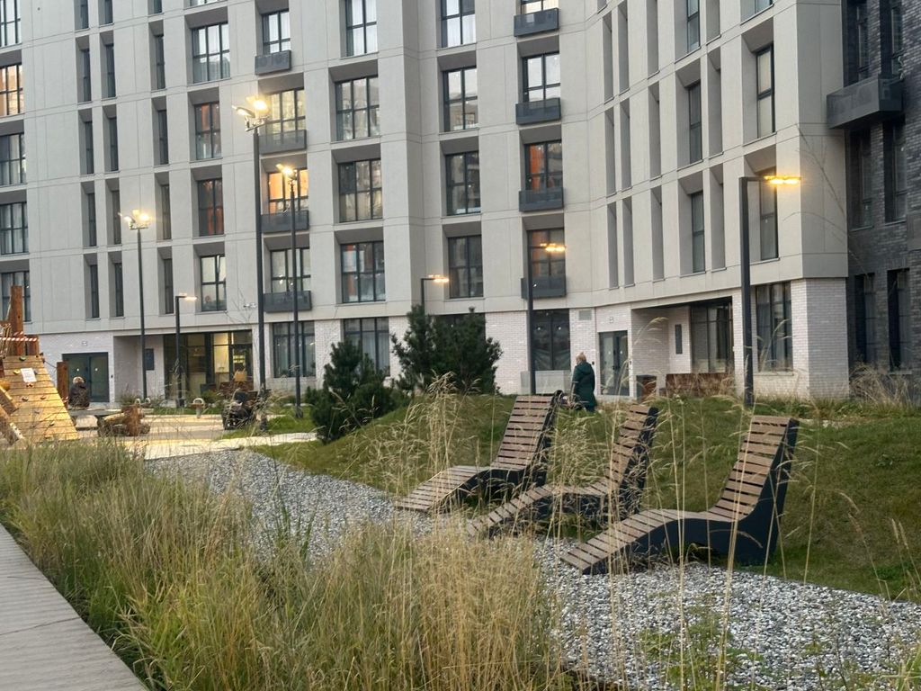 m. Skolkovo: Apartment, 3-rooms