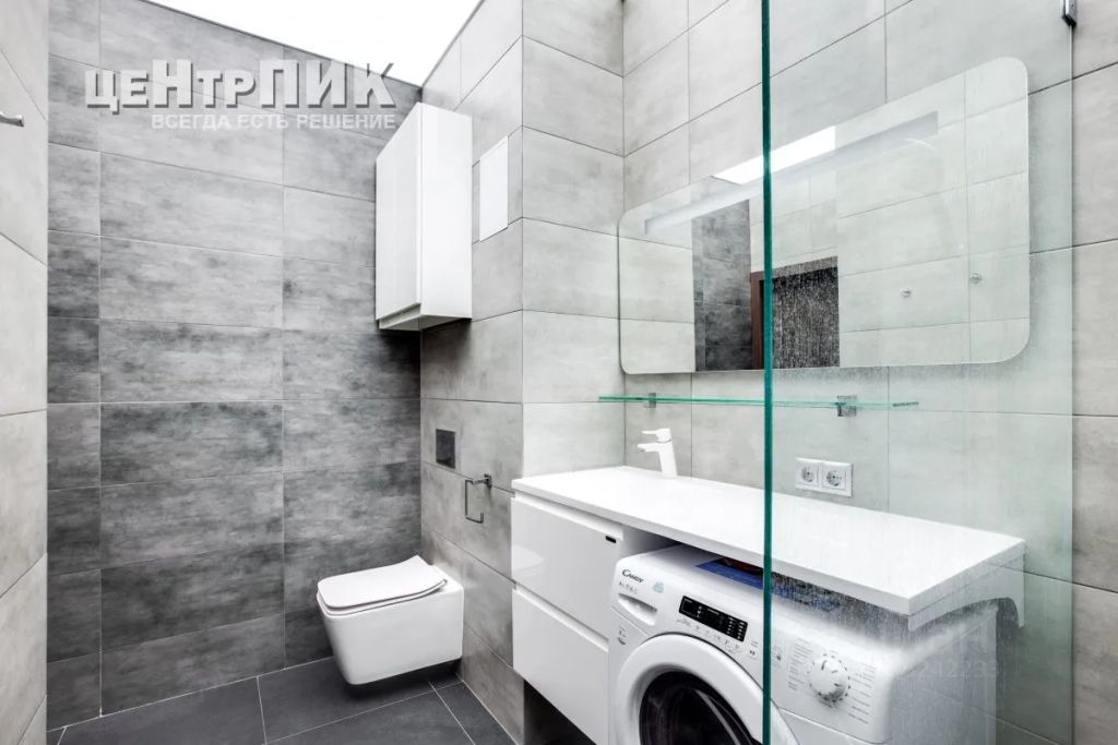 m. Ulitsa 1905 goda: Apartment, 2-rooms
