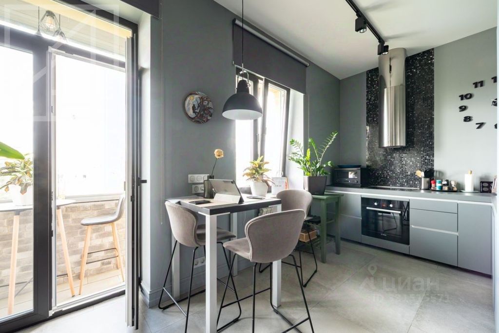 m. Barrikadnaya: Apartment, 2-rooms