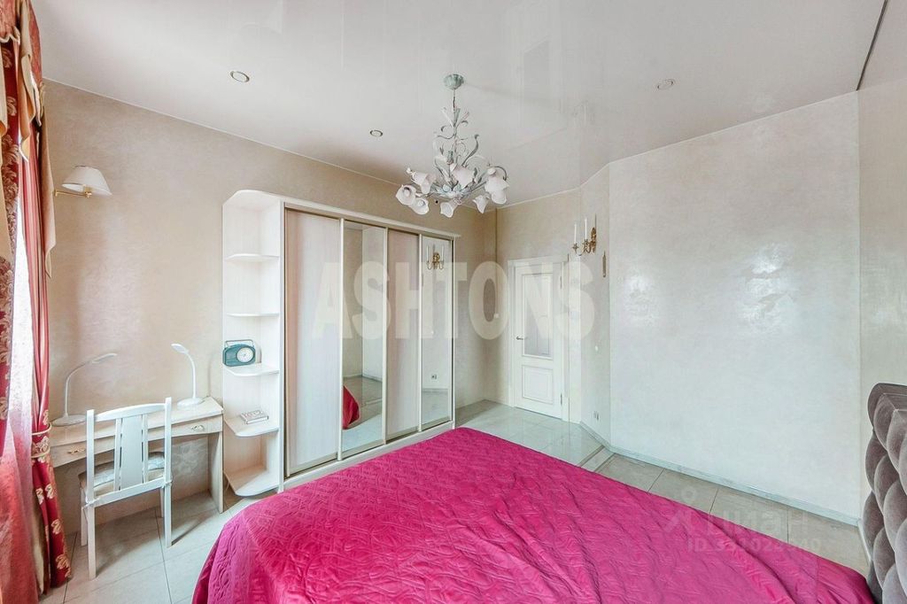 m. Tretyakovskaya: Apartment, 3-rooms