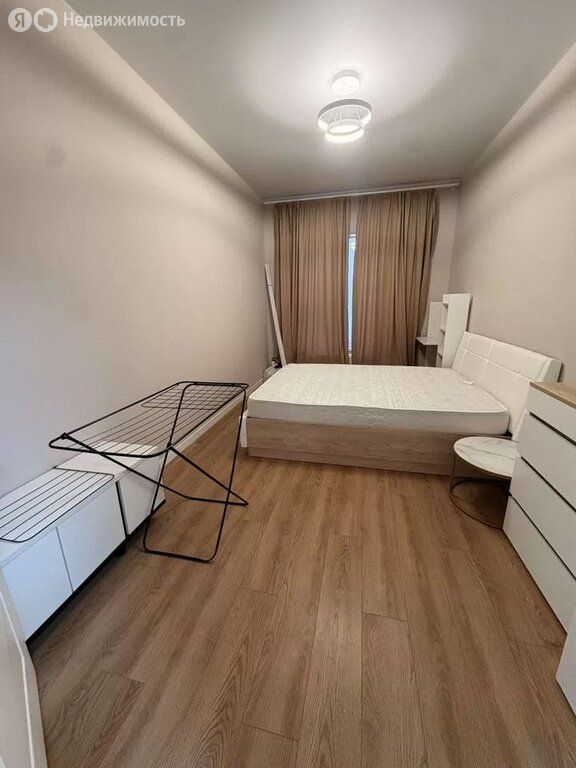 m. Strogino: Apartment, 2-rooms