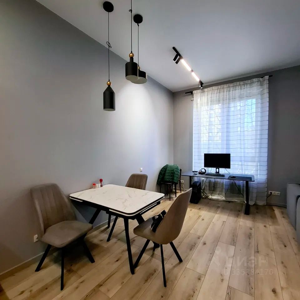m. Molodezhnaya: Apartment, 2-rooms