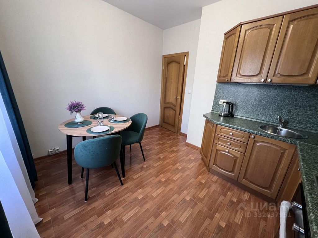 m. Slavyansky bulvar: Apartment, 1-rooms