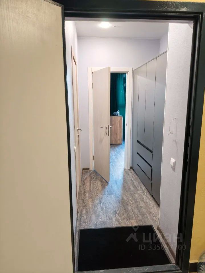 m. Krasnogorskaya: Apartment, studio