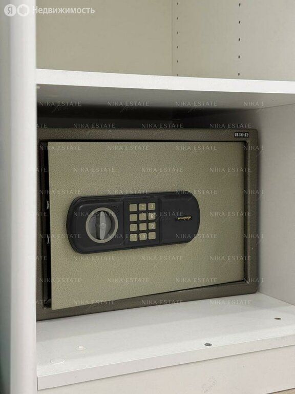 m. ZIL: Apartment, 2-rooms