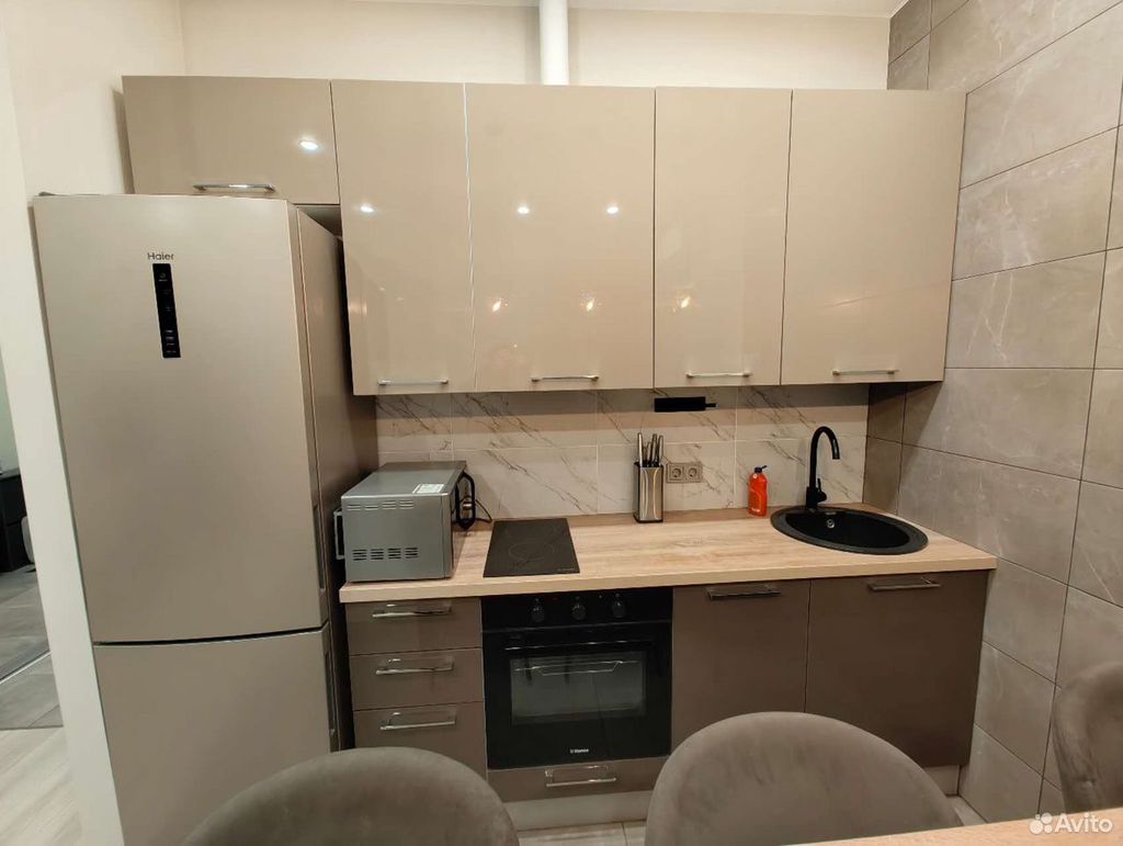 m. Shelepikha: Apartment, studio