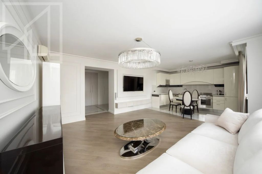m. Smolenskaya: Apartment, 3-rooms