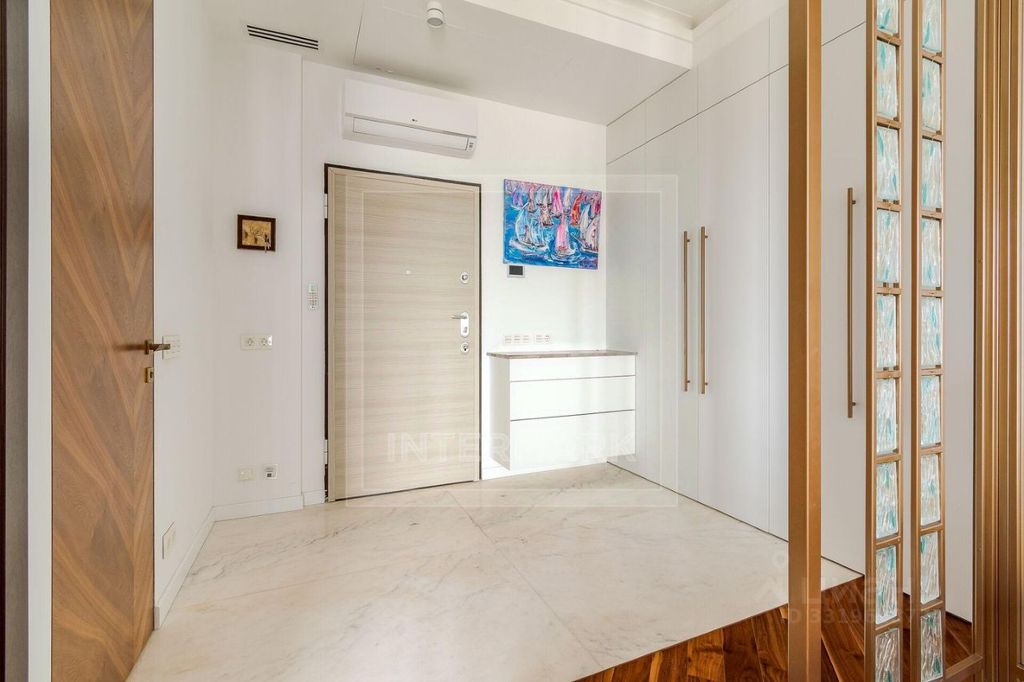 m. Dinamo: Apartment, 2-rooms
