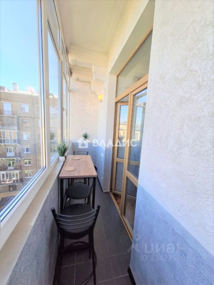 m. Shabolovskaya: Apartment, 2-rooms