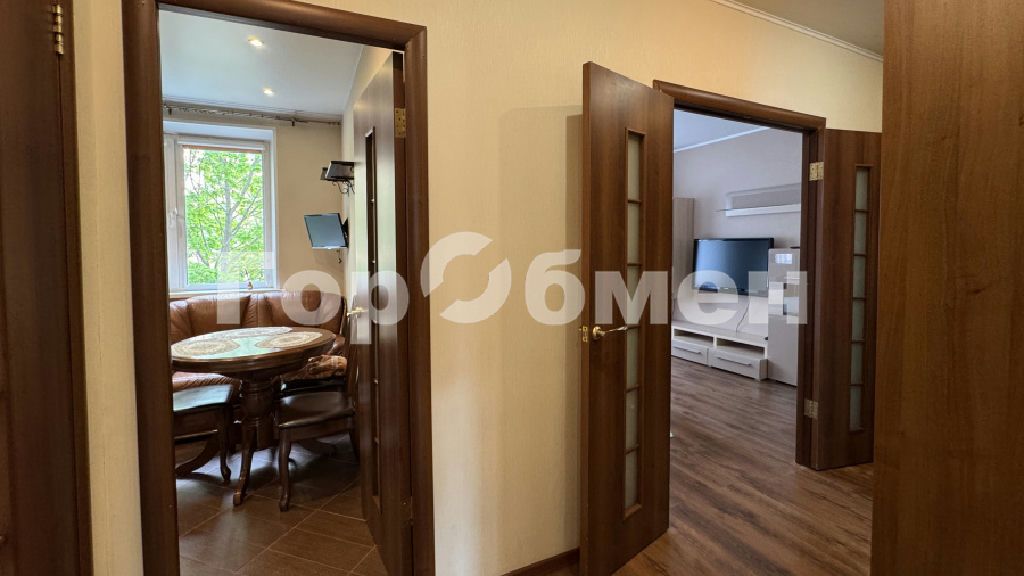 m. Serp i Molot: Apartment, 2-rooms