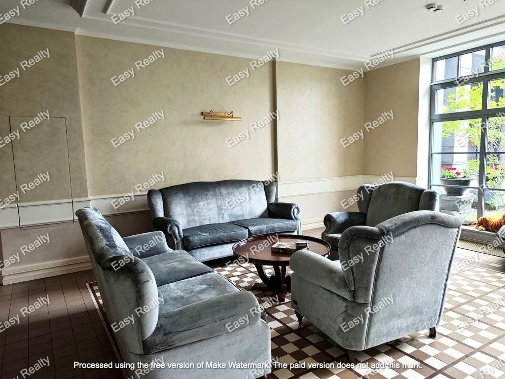 m. Serpukhovskaya: Apartment, 3-rooms