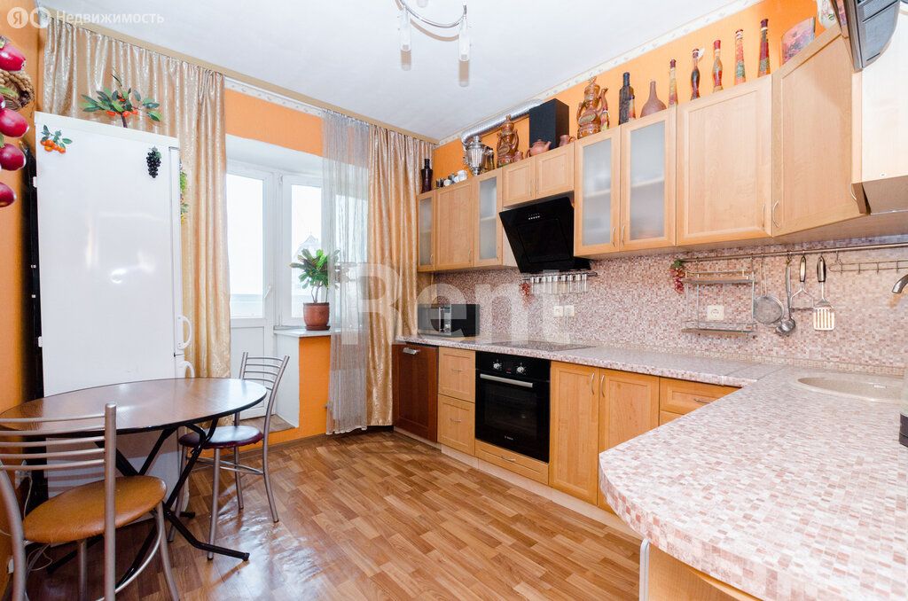 m. Ulitsa 1905 goda: Apartment, 1-rooms