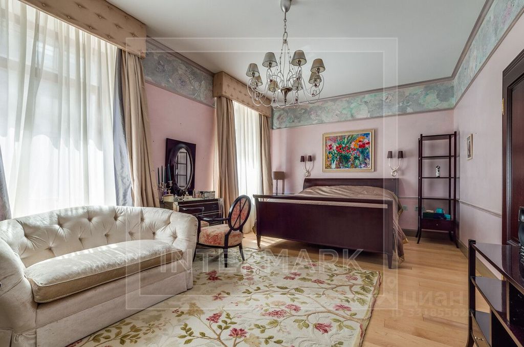 m. Park kultury: Apartment, 6-rooms