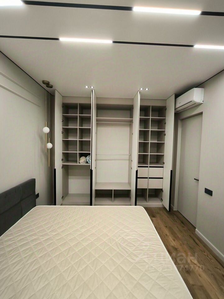m. Maryina Roscha: Apartment, 2-rooms