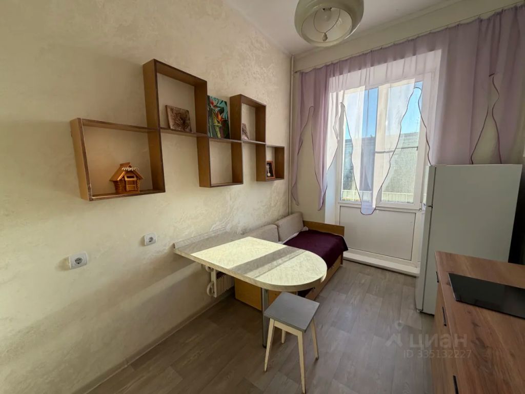 m. Chistye prudy: Apartment, 2-rooms