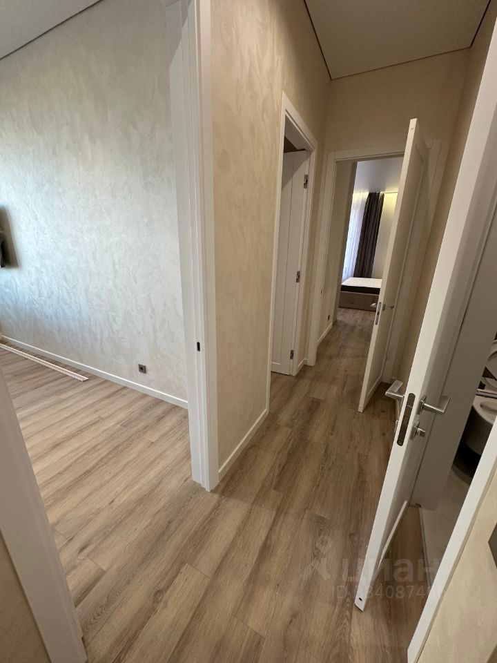 m. Aminyevskaya: Apartment, 3-rooms