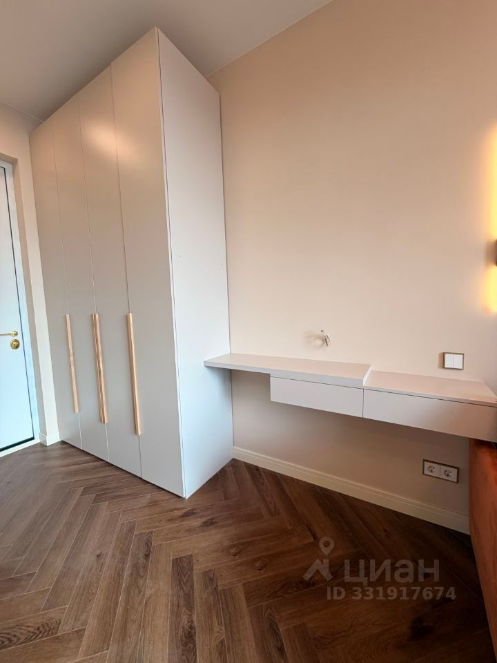 m. Shelepikha: Apartment, studio
