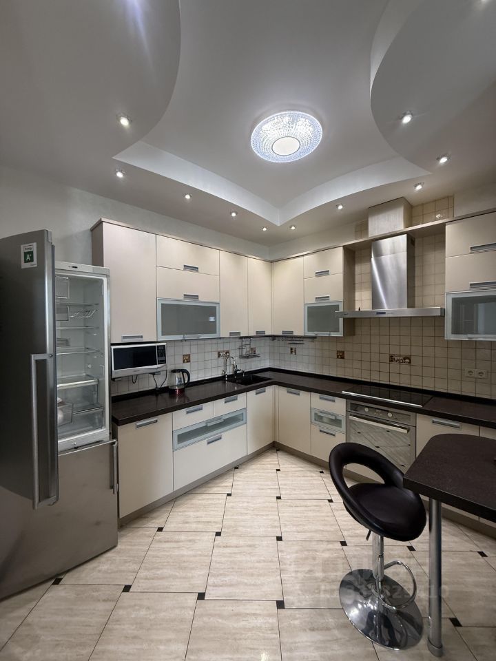 m. Sokolniki: Apartment, 3-rooms