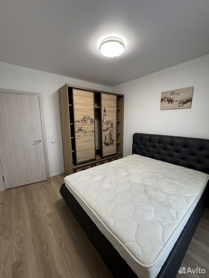 m. Lukhmanovskaya: Apartment, 1-rooms
