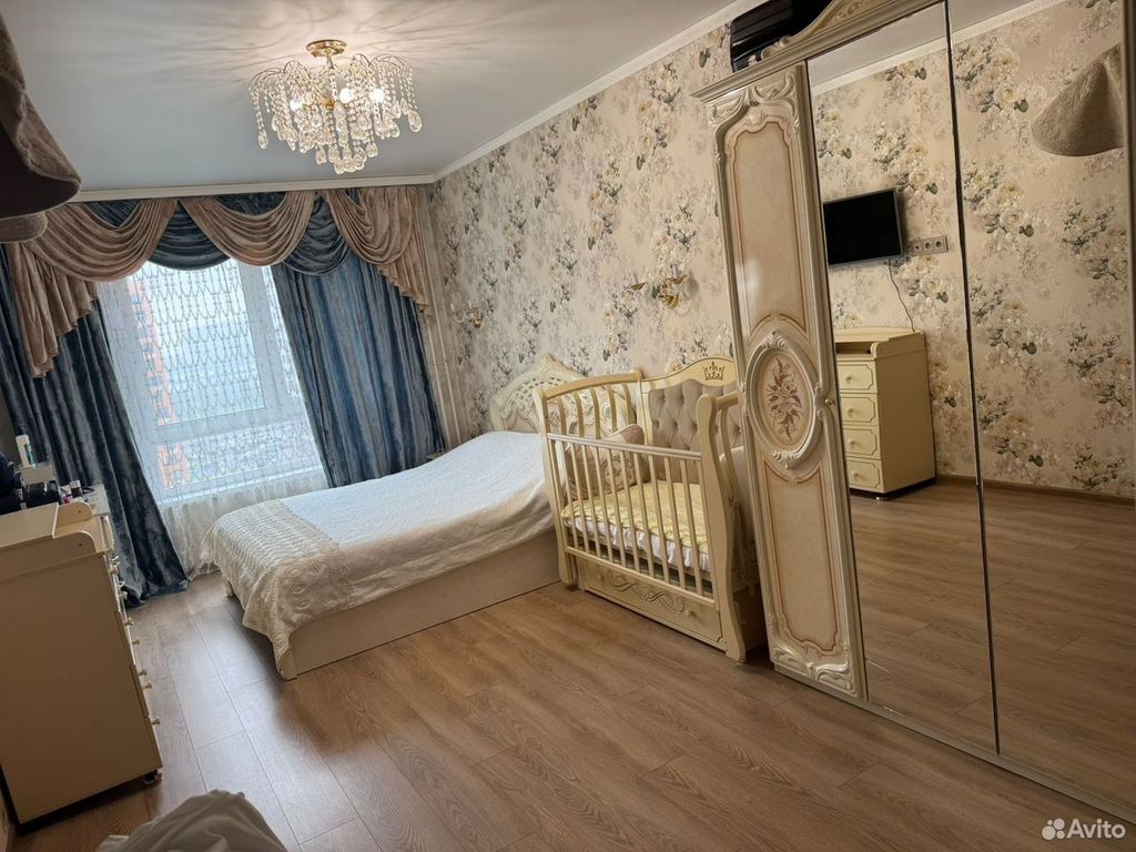 m. Pervomayskaya: Apartment, 3-rooms