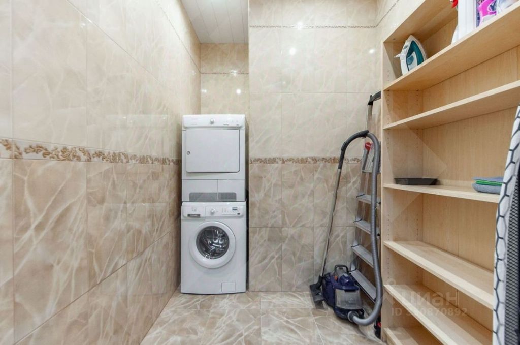m. Smolenskaya: Apartment, 4-rooms