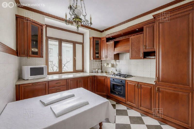 m. Barrikadnaya: Apartment, 2-rooms