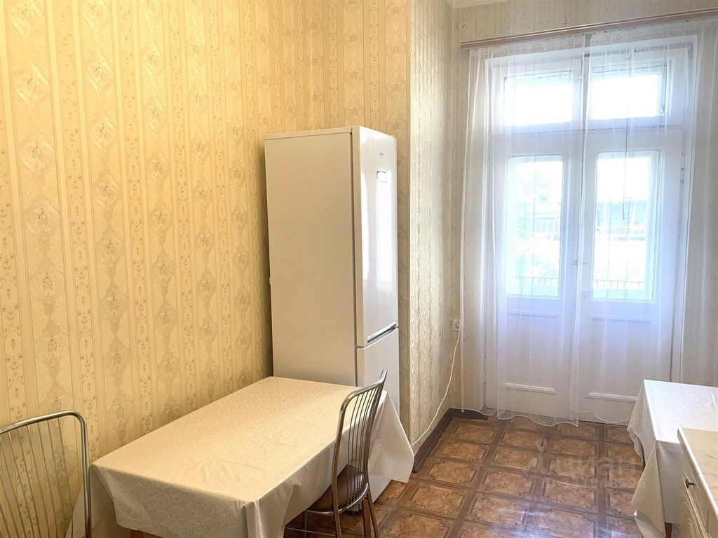 m. Okhotny ryad: Apartment, 2-rooms