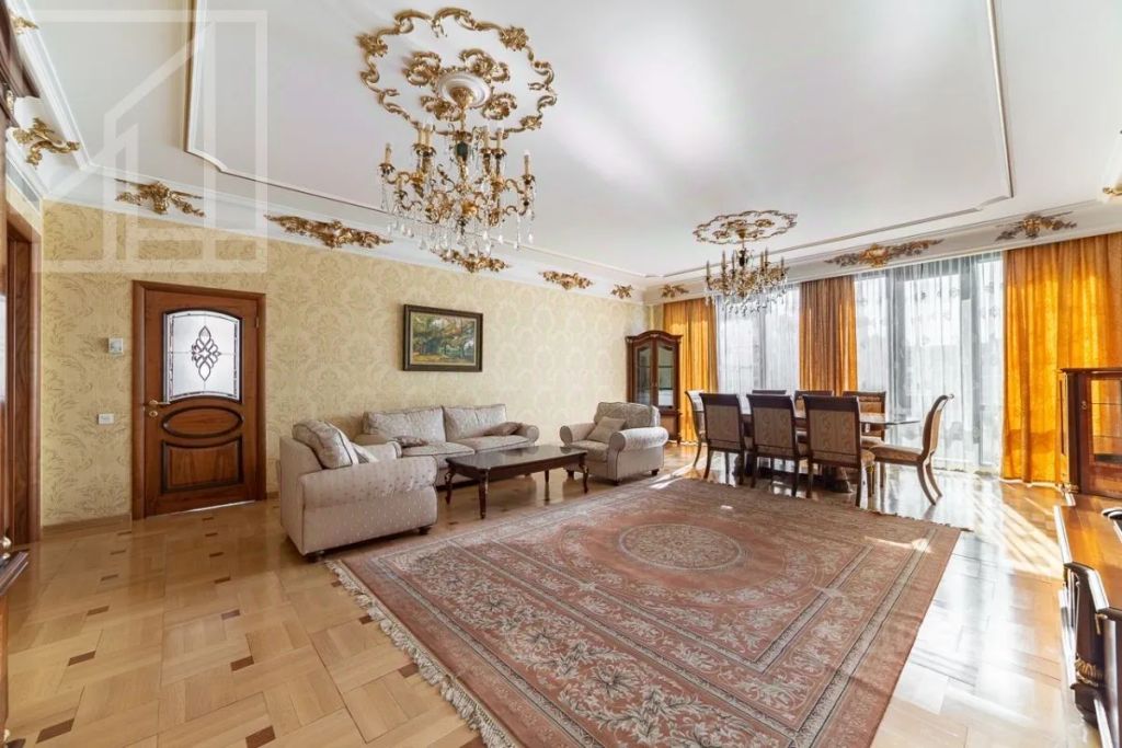 m. Kurskaya: Apartment, 4-rooms