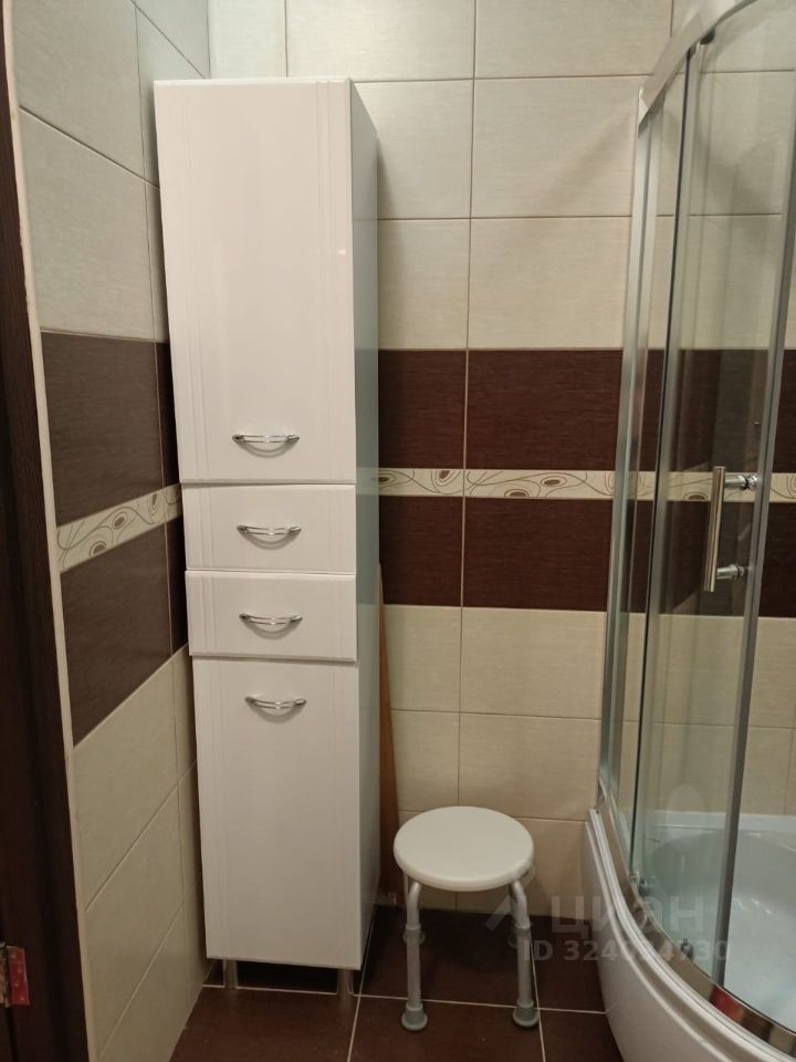m. Krasnogorskaya: Apartment, 1-rooms