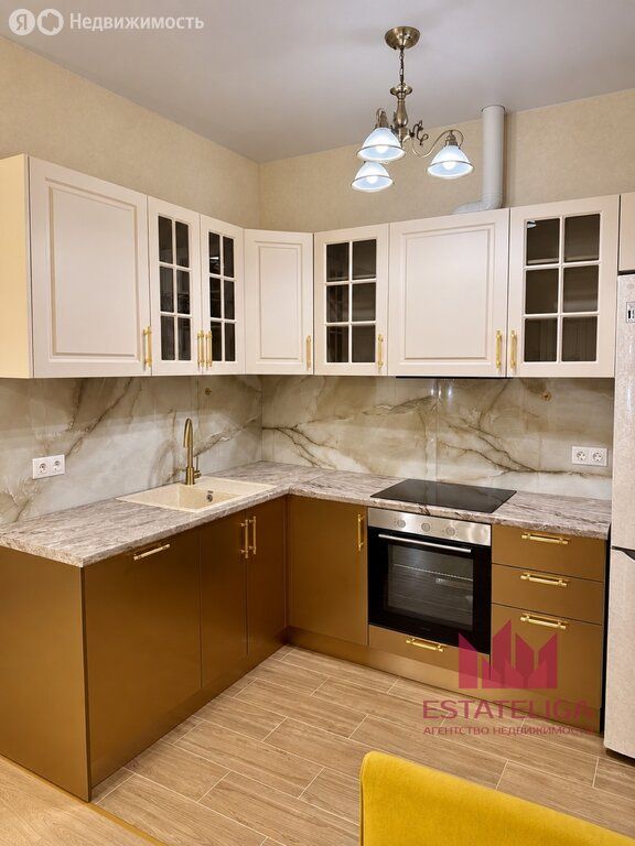 m. Serp i Molot: Apartment, studio